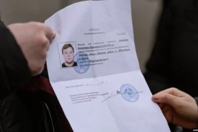 Жыццё бяз пашпарта. Які статус маюць былыя палітвязьні, якіх вывезьлі за мяжу без дакумэнтаў